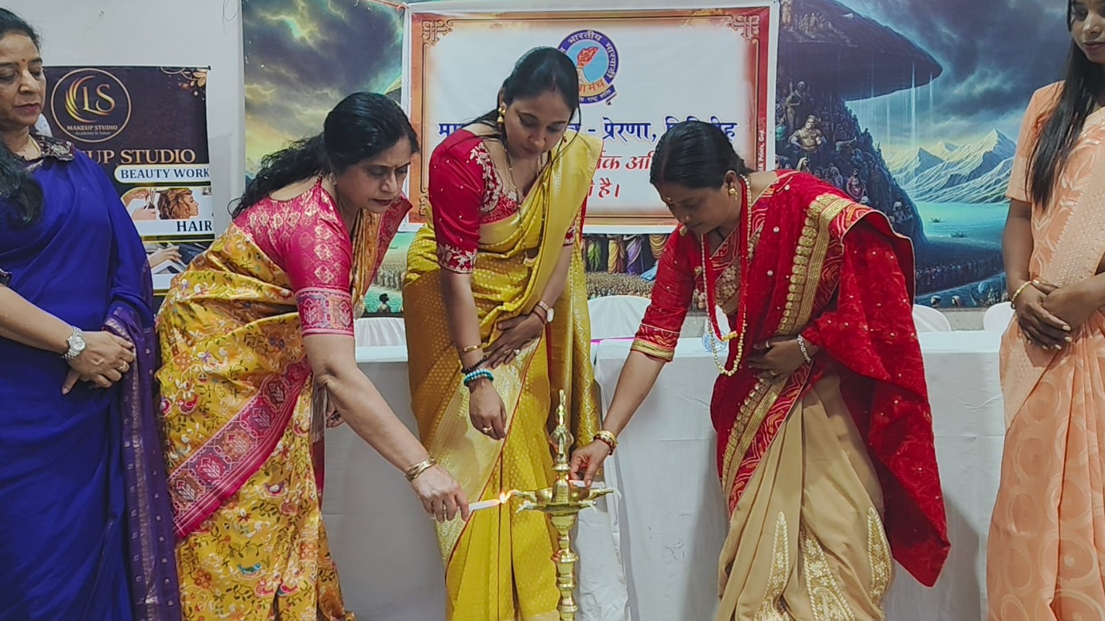 नारी शक्ति समाज की सबसे बड़ी ताकत है और उनका सम्मान ही सच्चे विकास की पहचान